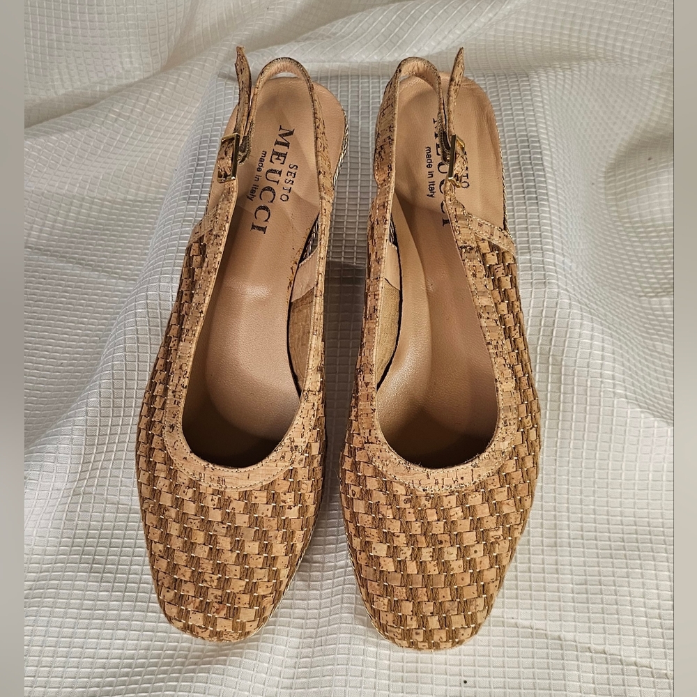 *NWOB* Sesto Meucci Italian Made Sandals - Picture 3 of 11